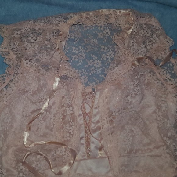 Vintage 1970s ILGWU Maxi Dress with Lace Bolero - Picture 3 of 9